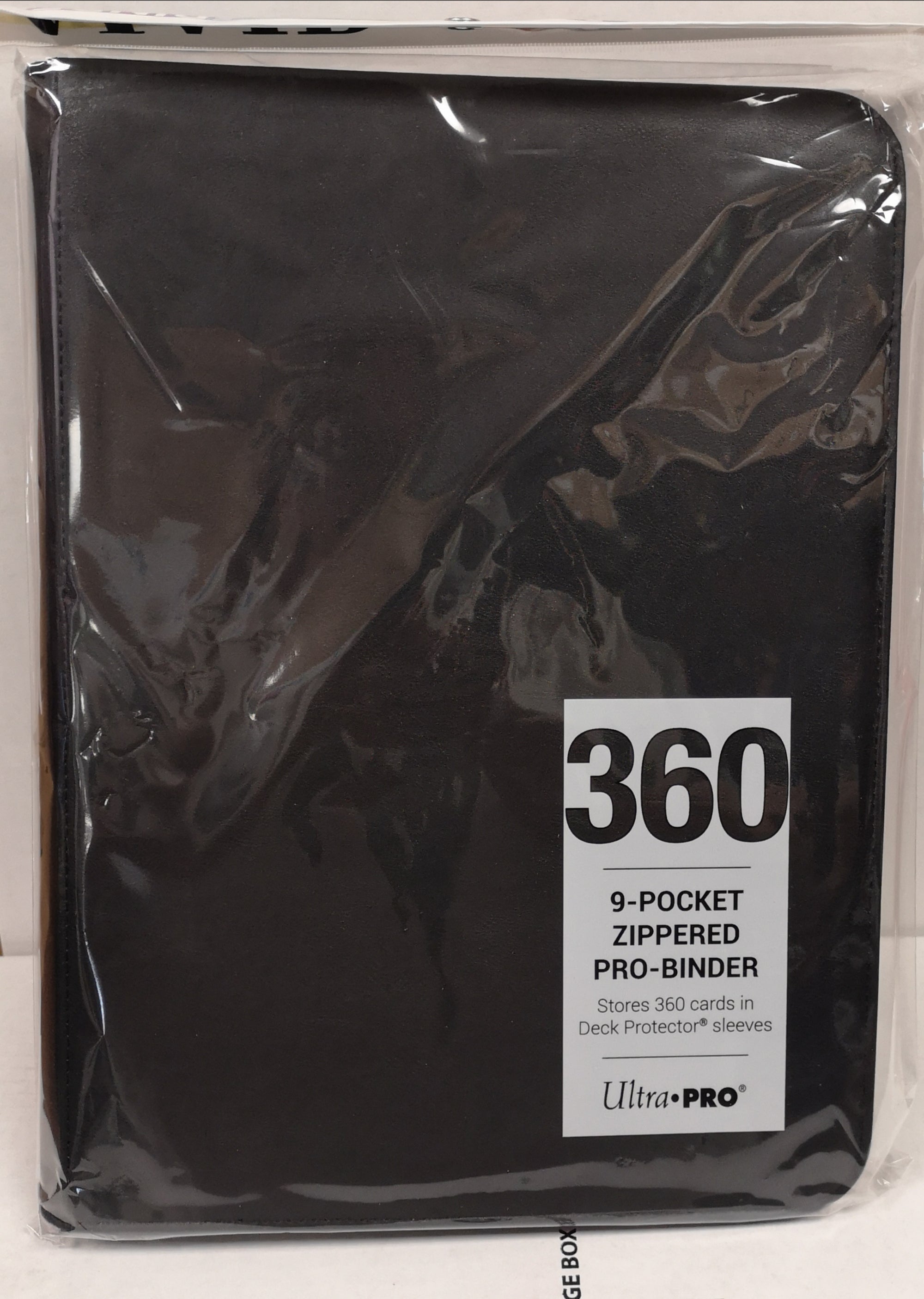 PRO-Binder 9-Pocket Vivid  Zippered Black