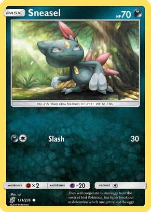 Sneasel (131)/236 Common
