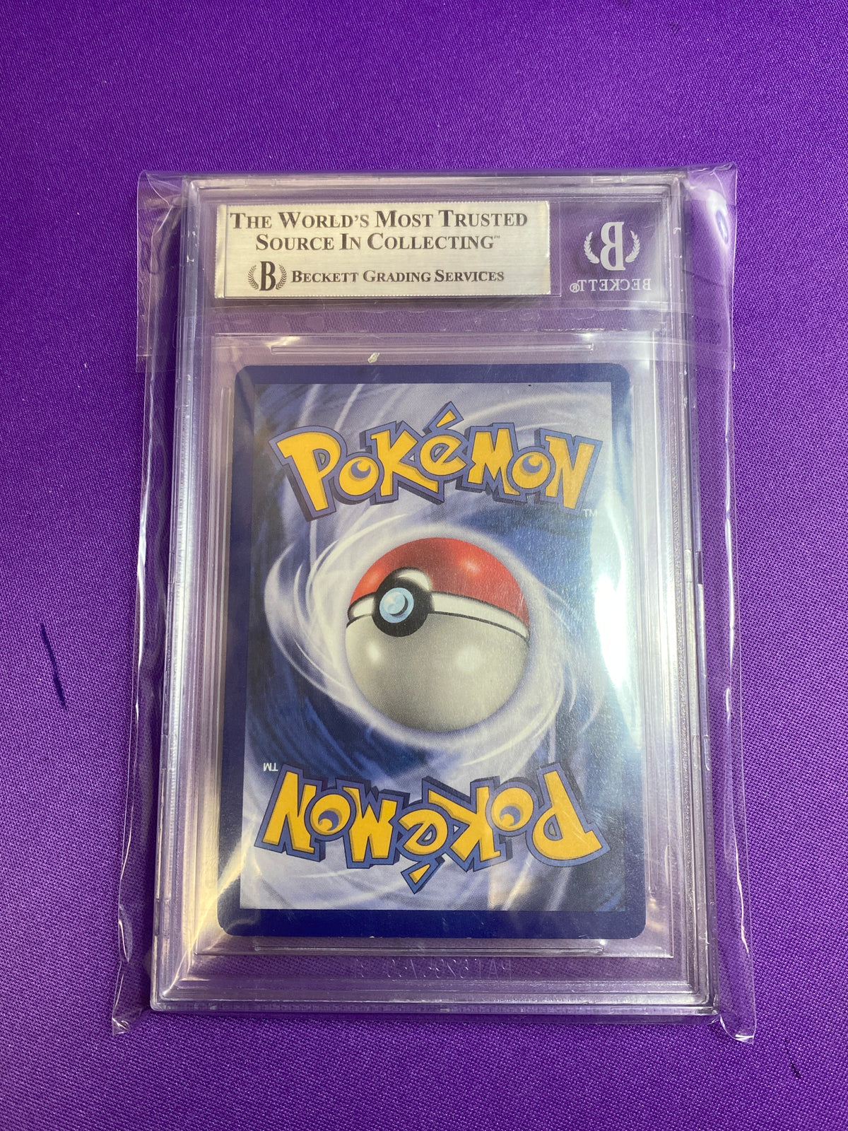 Beckett 8.5 Arcanine 1st Edition #23 (Cabinet)