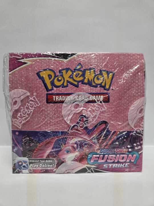 Pokémon SWSH8  Fusion Strike Booster Box
