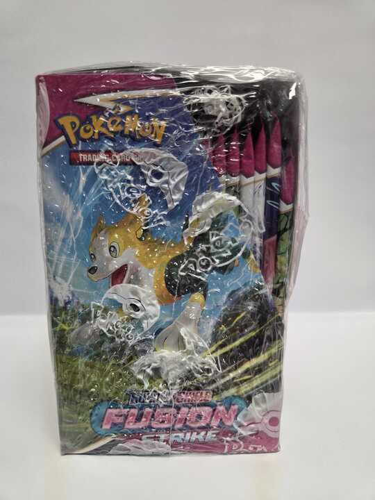 Pokémon SWSH8  Fusion Strike Booster Box