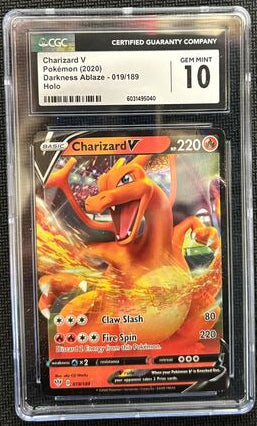 Pokémon TCG - Charizard V 019/189 - Darkness Ablaze - Holo Ultra Rare CGC 10(Cabinet)