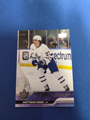 Matthew Knies young guns #222 (cabinet-NM)