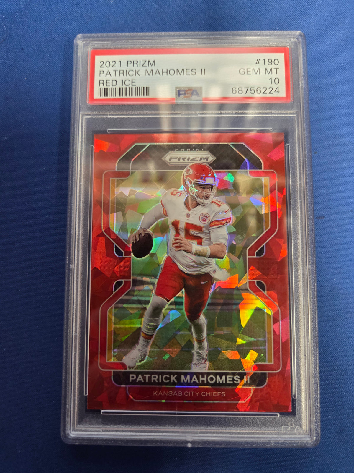 PSA 10 Patrick Mahomes II Red Ice #190 (cabinet)