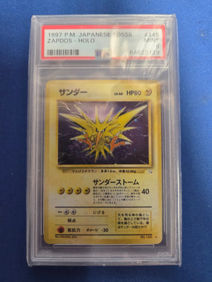PSA 9 ZAPDOS #145 JPN FOSSIL (Cabinet)