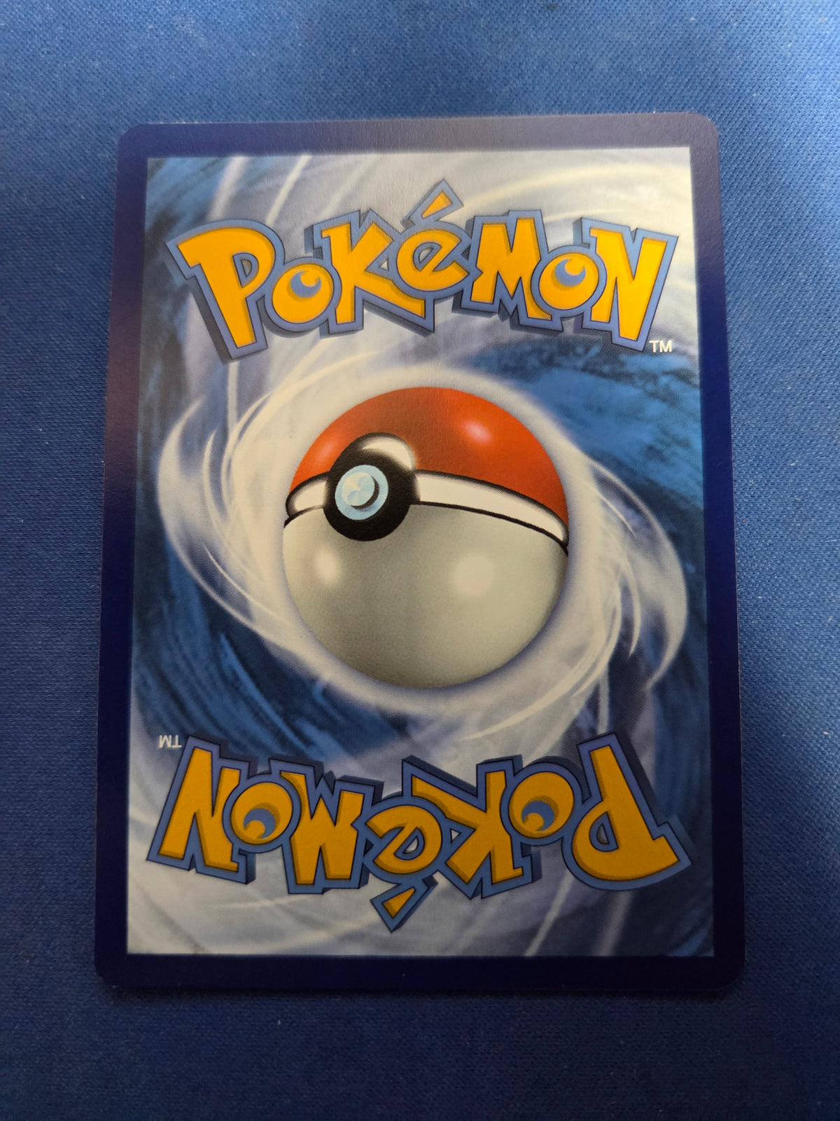 Pikachu (GG30)/70 Ultra Rare Holofoil (Cabinet-NM)