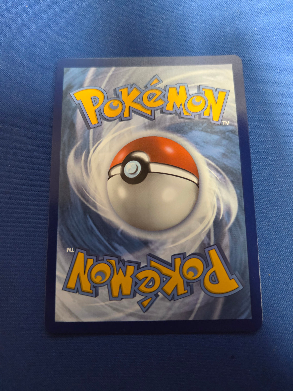 Machamp V (Alternate Full Art) (172)/189 Ultra Rare Holofoil (Cabinet-NM)