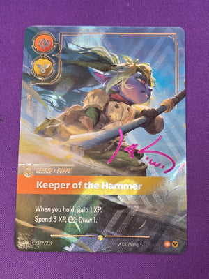 Poppy - Keeper of the Hammer (Signature) (237*/219) - Unleashed Foil (Cabinet-NM)