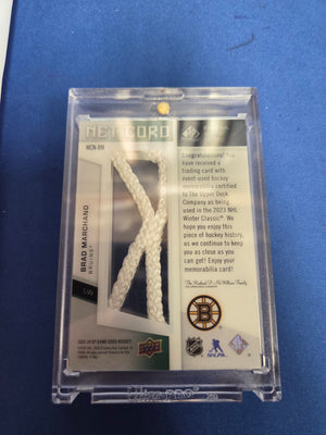 Brad Marchand #WCN-BM Winter Classic Net Cord 28/35 (cabinet)