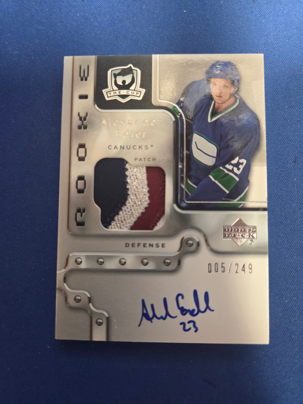 Alexander Edler The Cup 5/249 2006-2007 Rookie #167 logo patch auto (Cabinet-NM)