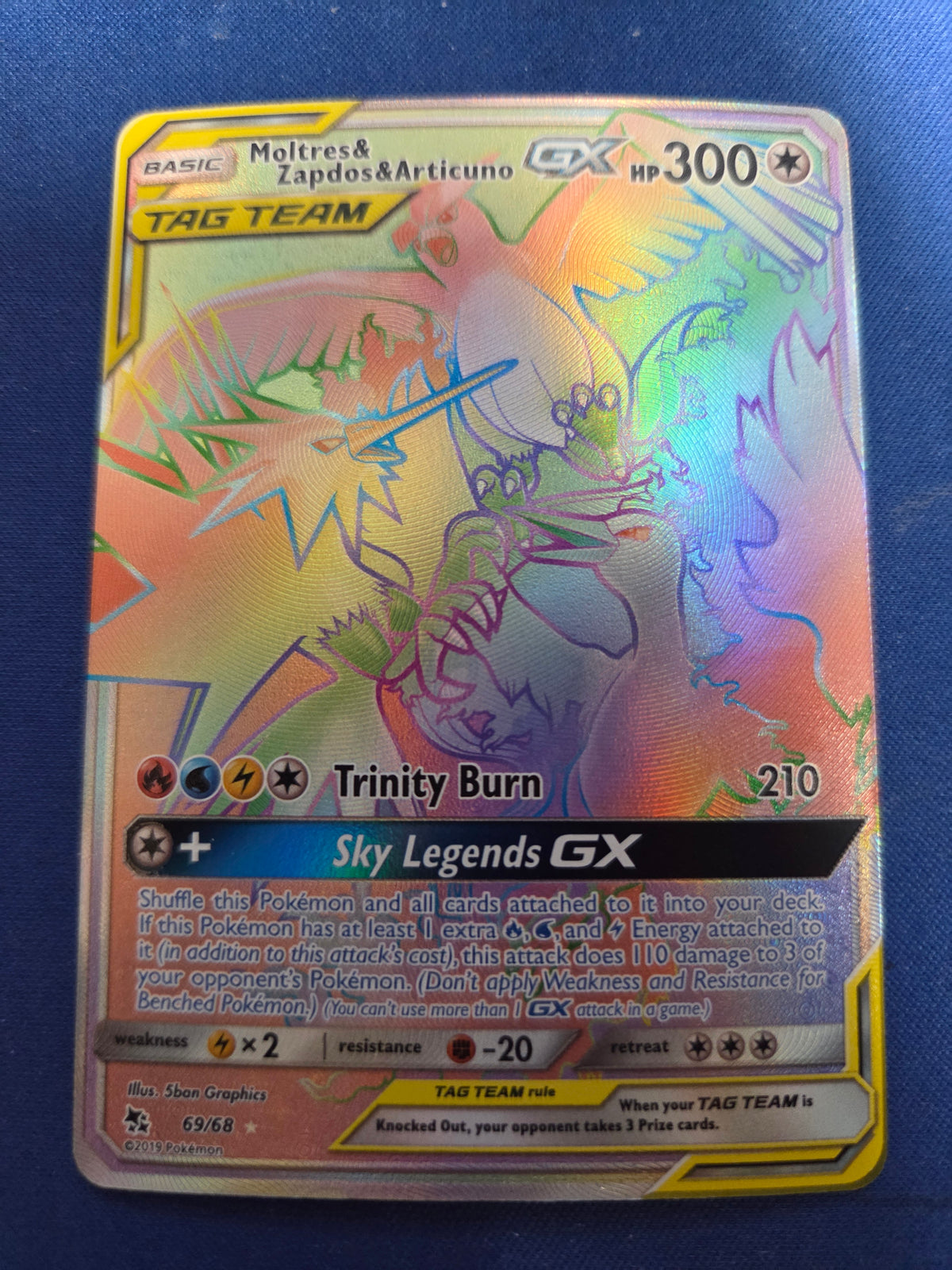Moltres & Zapdos & Articuno GX (Secret) (69)/68 Secret Rare Holofoil (Cabinet-NM)
