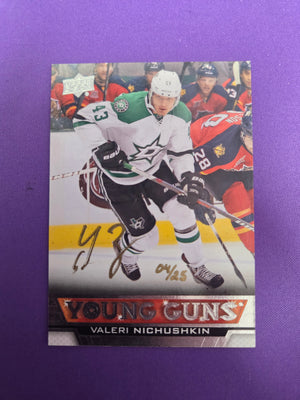 Valeri Nichushkin Gold Auto 4/25 Young Guns #236  (cabinet-NM)