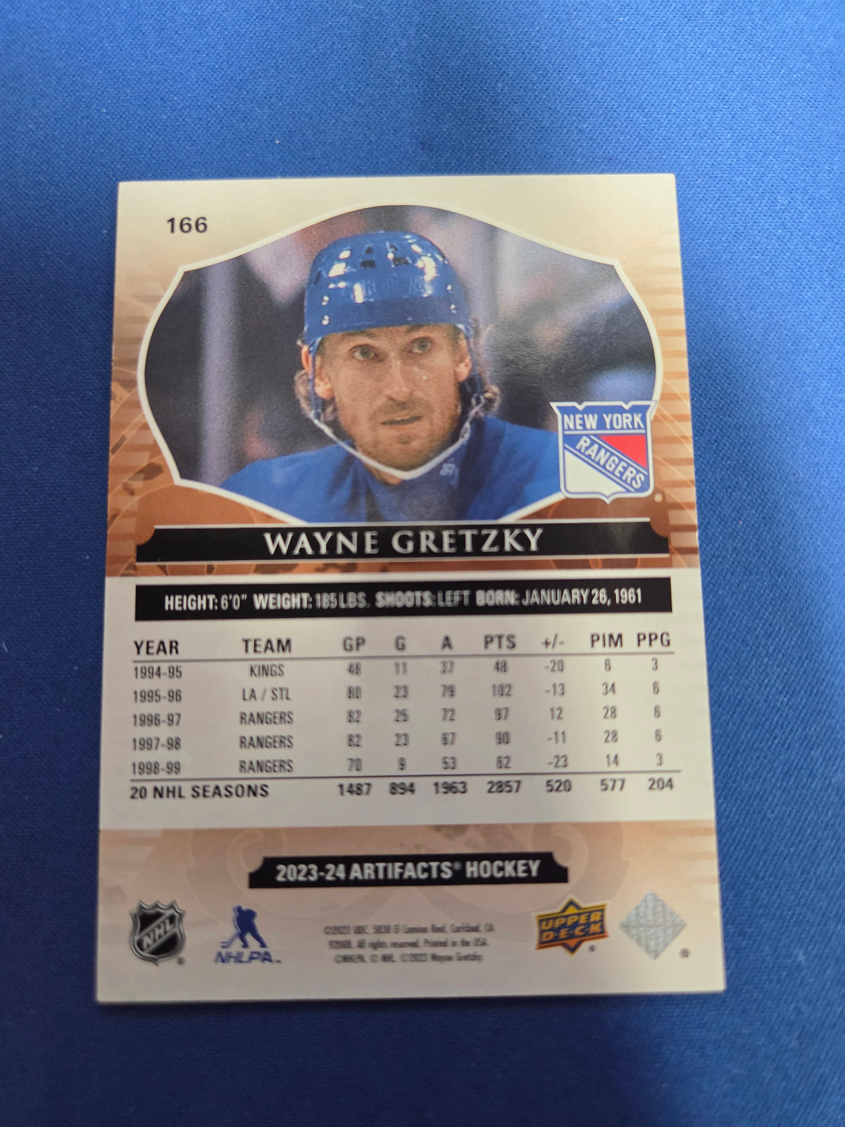 Wayne Gretzky [Light Blue Steel] #166 44/199 2023 Upper Deck Artifacts (cabinet-NM)