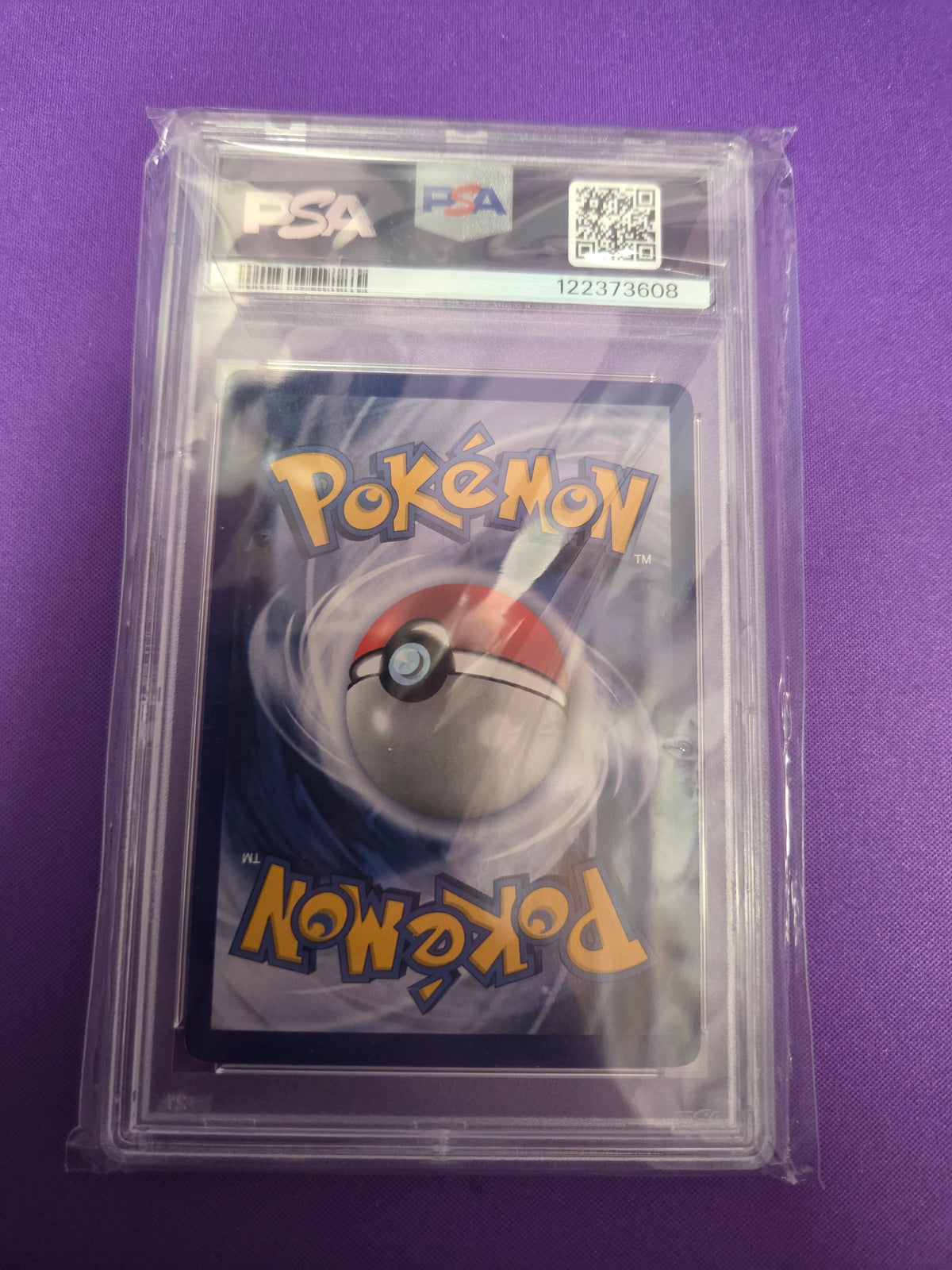 PSA 8 Dewgong #25 (Gray stamp) 1st edition base set (Cabinet)