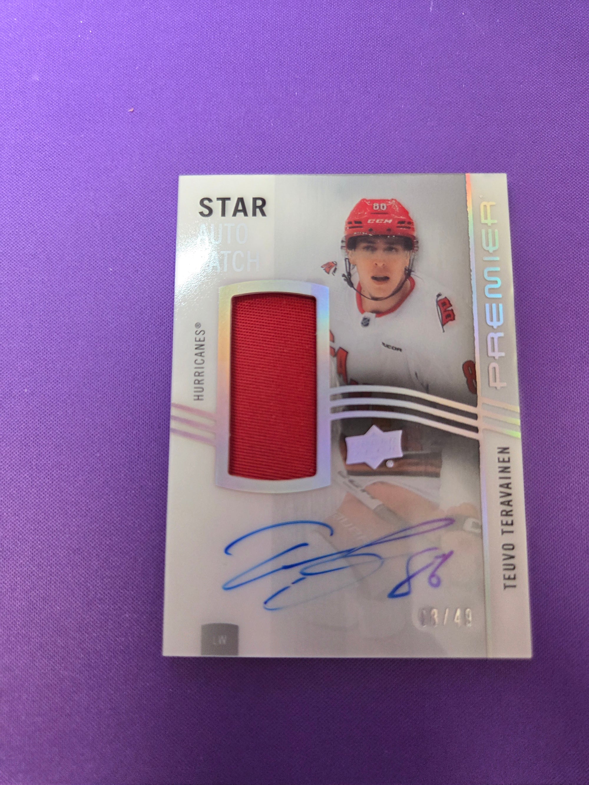 Teuvo Teravainen #AV-TT Premier Star Auto Patch (cabinet)