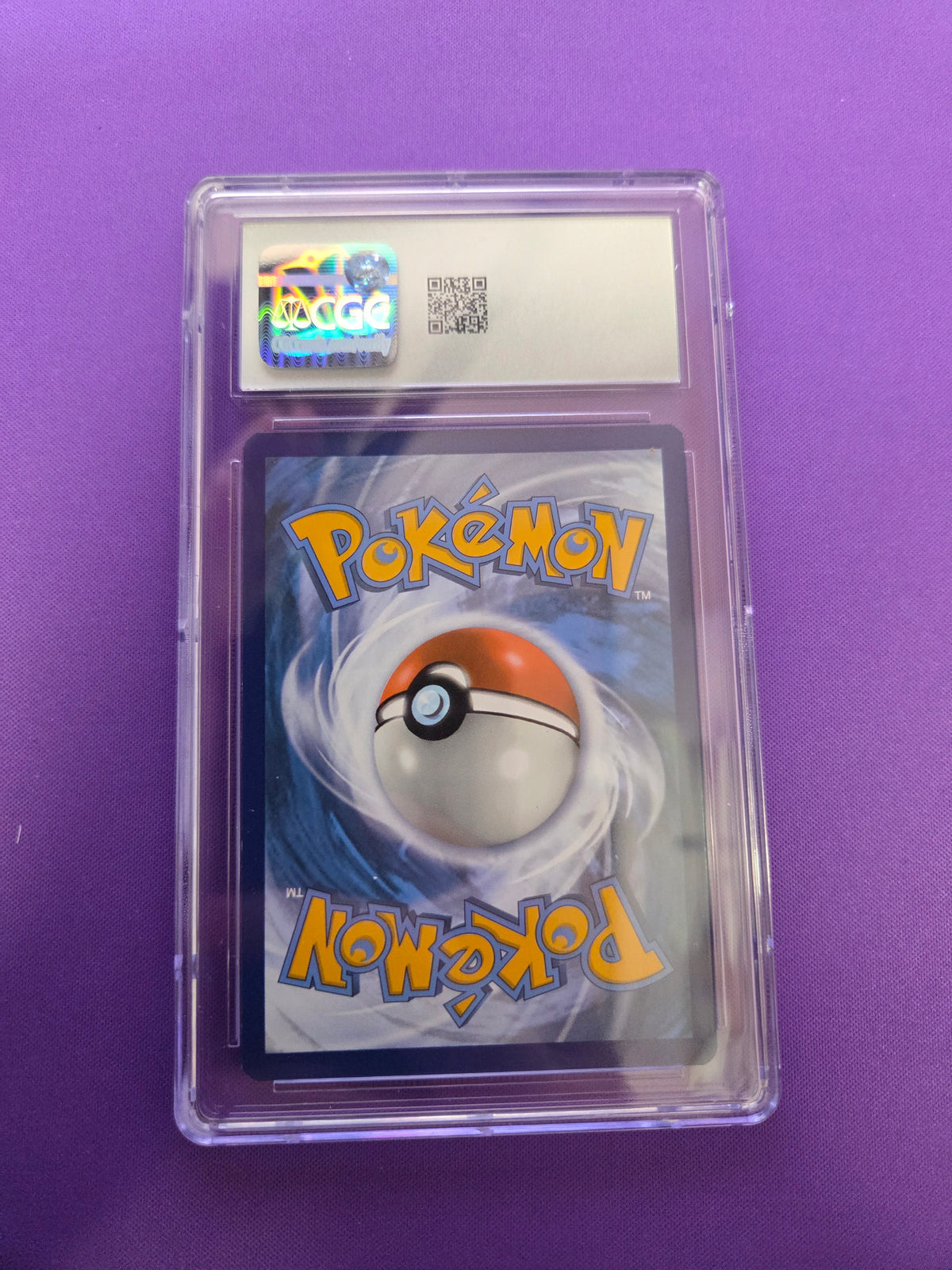 CGC 9 Dragonite Sun & Moon #96 (Cabinet)