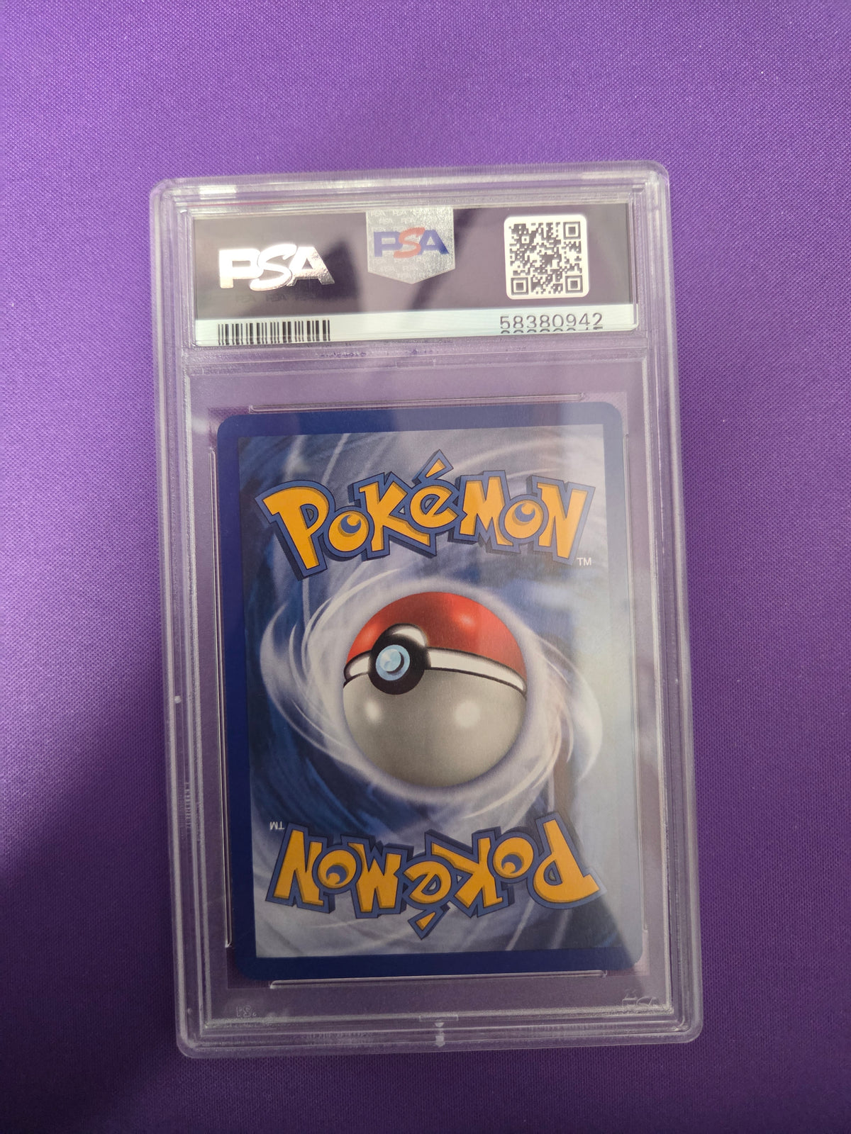 PSA 8 Fearow #11 Expedition Reverse Holo (Cabinet)