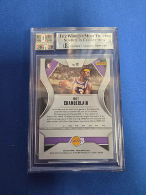 Wilt Chamberlain #18 beckett 9 game used floor patch jersey fusion (Cabinet)