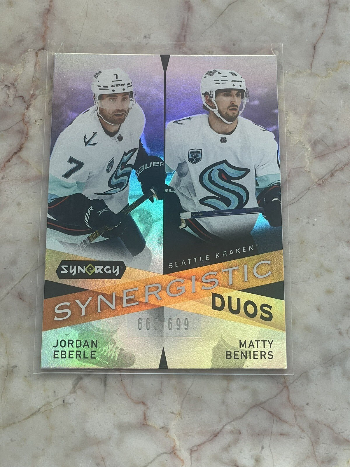 Jordan Eberle, Matty Beniers [Gold] #SD-4 2022 Upper Deck Synergy Synergistic Duos Star Rookie (cabinet)