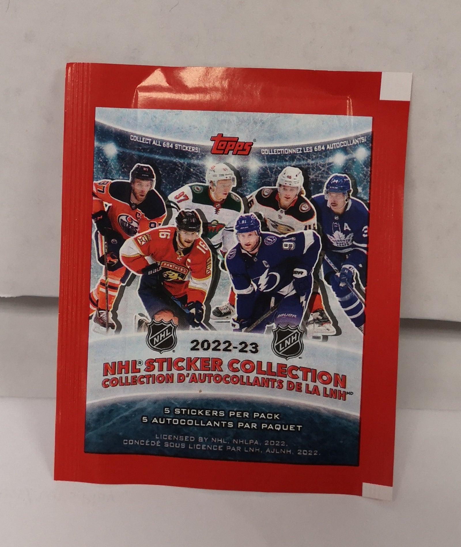 22/23 Topps NHL Sticker Packs-Single Packs