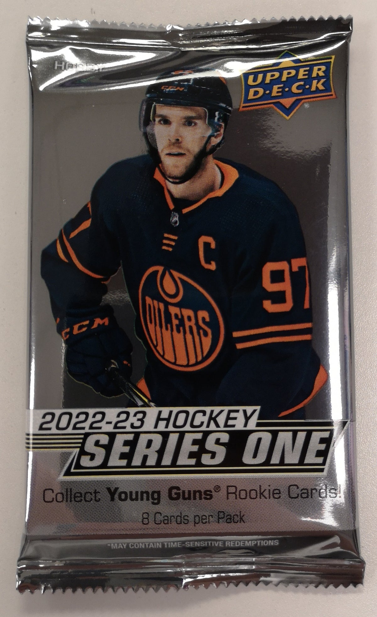 22/23 Upper Deck Hockey Series 1 Single Pack